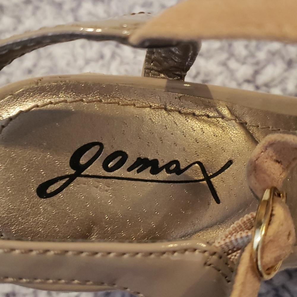 Wedges - Picture 5 of 5